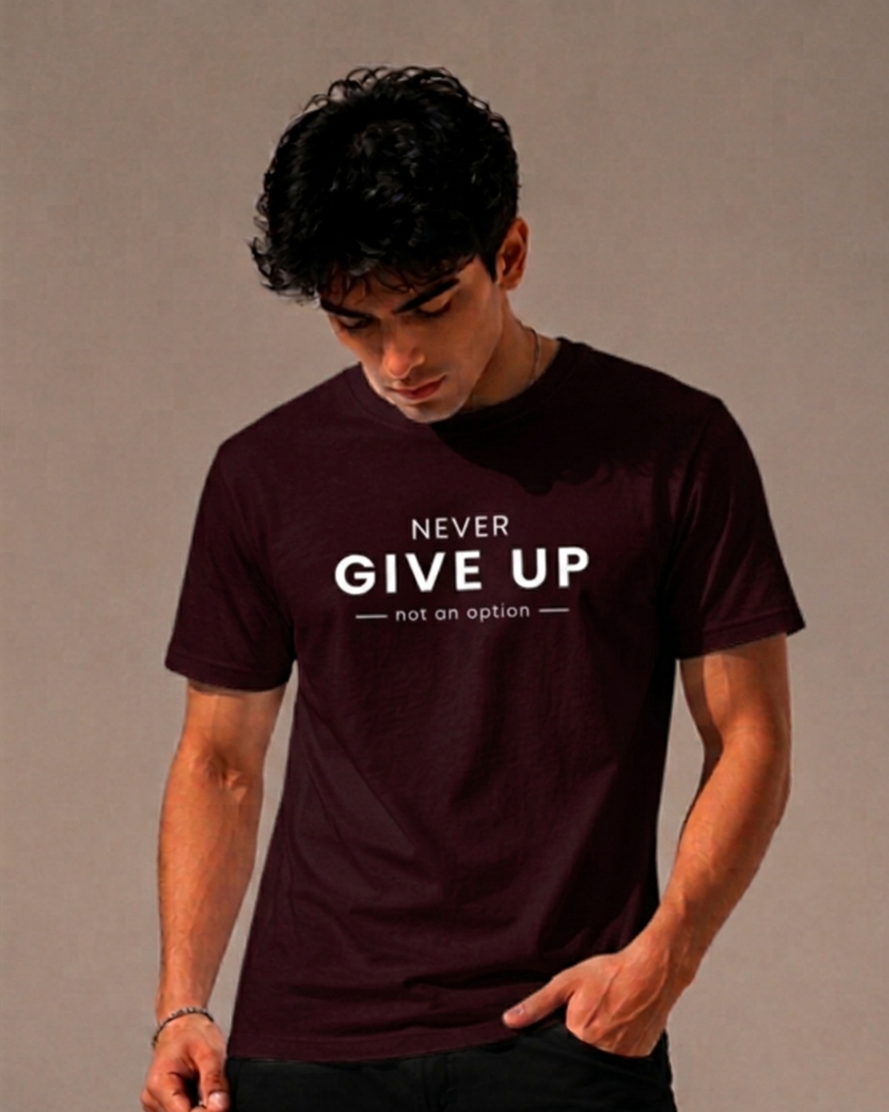 Never Give Up - Premium Regular Fit Tee
